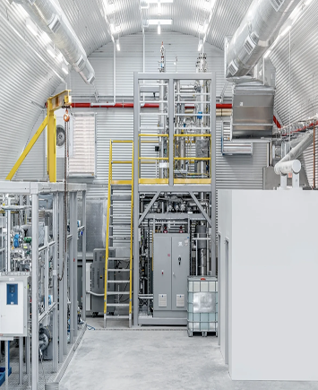 FRAMA_sintra_white_00734c68-0d60-44d4-8726-e884d0311832_1400x 1 (2)